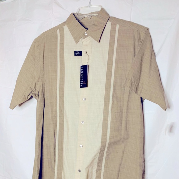 Van Heusen No Iron Button up Short Sleeved Shirt - Picture 2 of 5